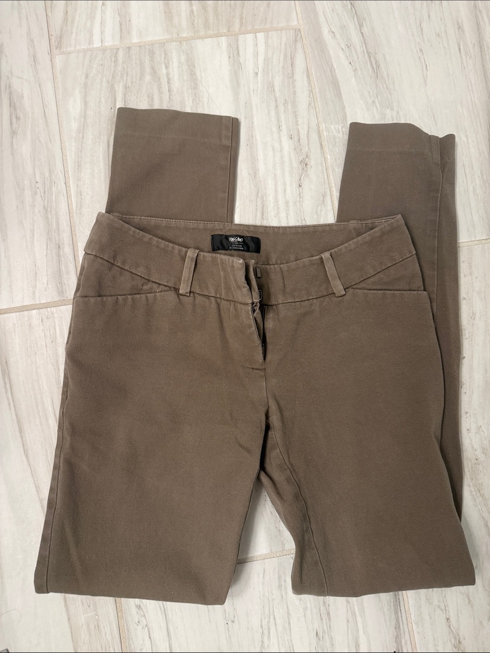 Olive Brown Women’s Slim Stretch Jeans - Unknown Brand